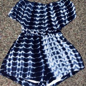 T.C. Elli’s wavy blue and white romper. Size: S/M. Never worn